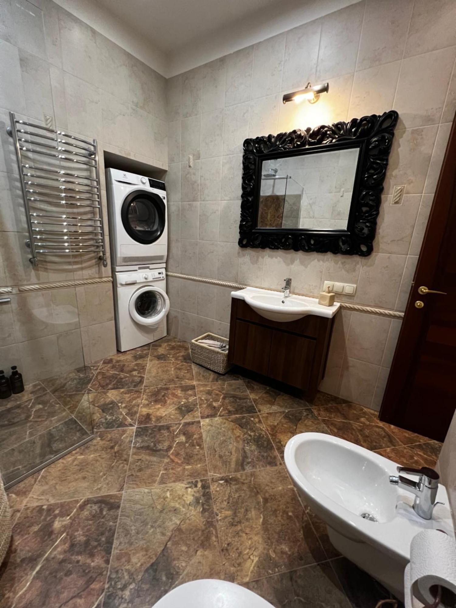וילנה Luxury Old Town Apartment מראה חיצוני תמונה